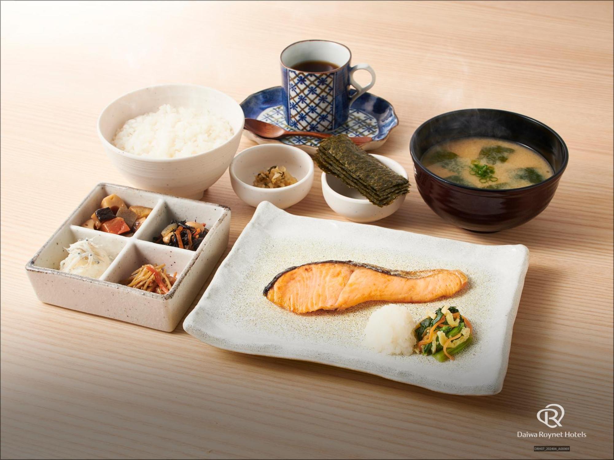 Daiwa Roynet Hotel Hakata-Gion Fukuoka  Bagian luar foto